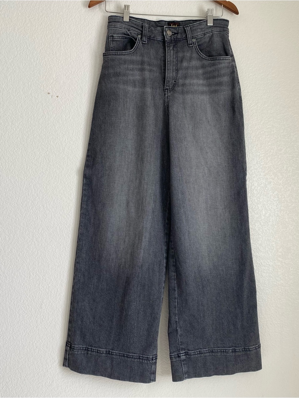 Lee women's legendary high rise trouser jeans, blurred dark, 8